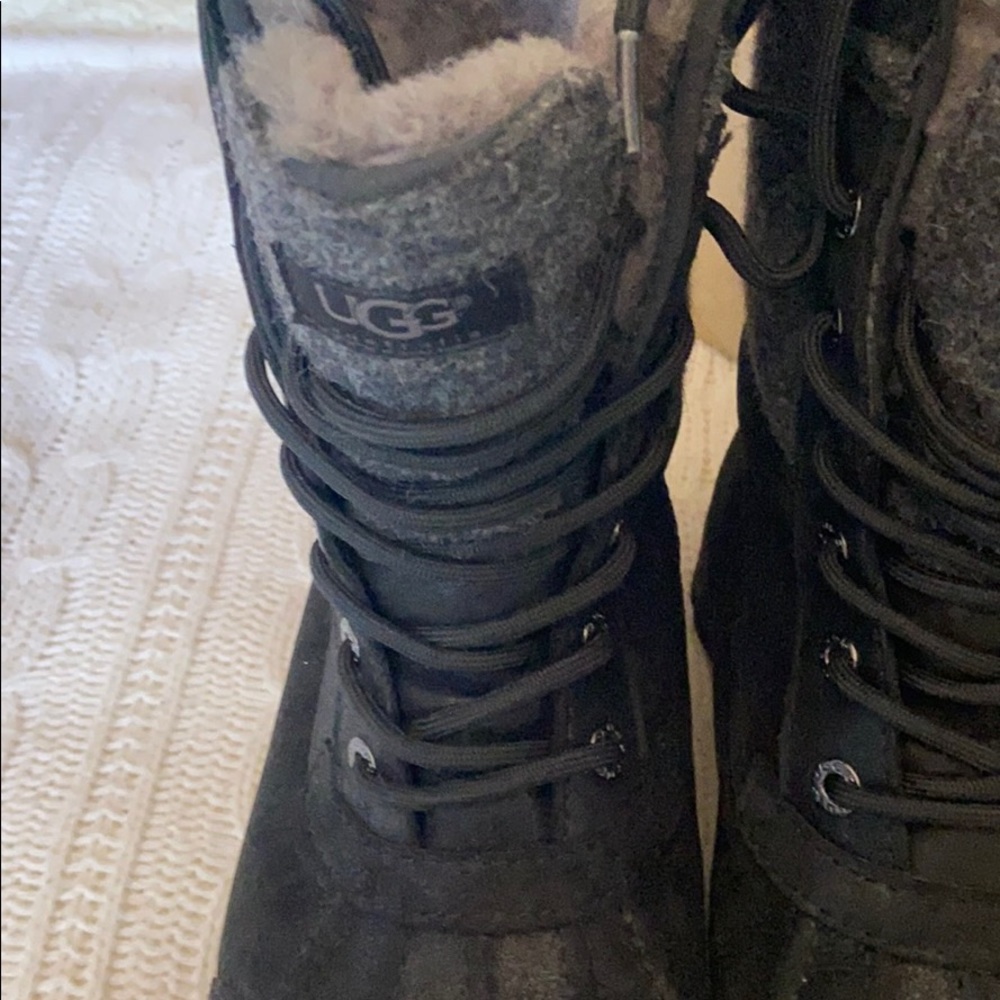 Ugg Adirondack boots